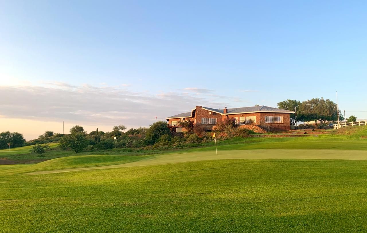 The Graaff-Reinet Golf Club - Graaff-Reinet Tourism